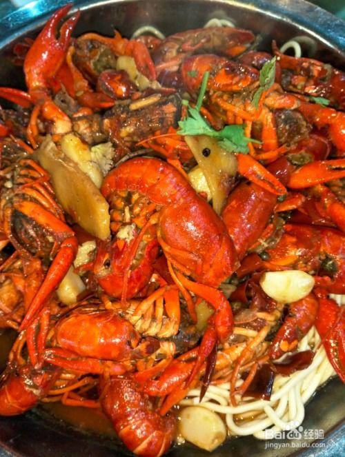 国产红龙虾做法视频教程,国产红龙虾家常烹饪教程  第1张