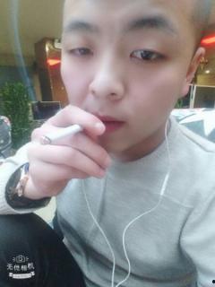 国产奶水合集视频  第2张